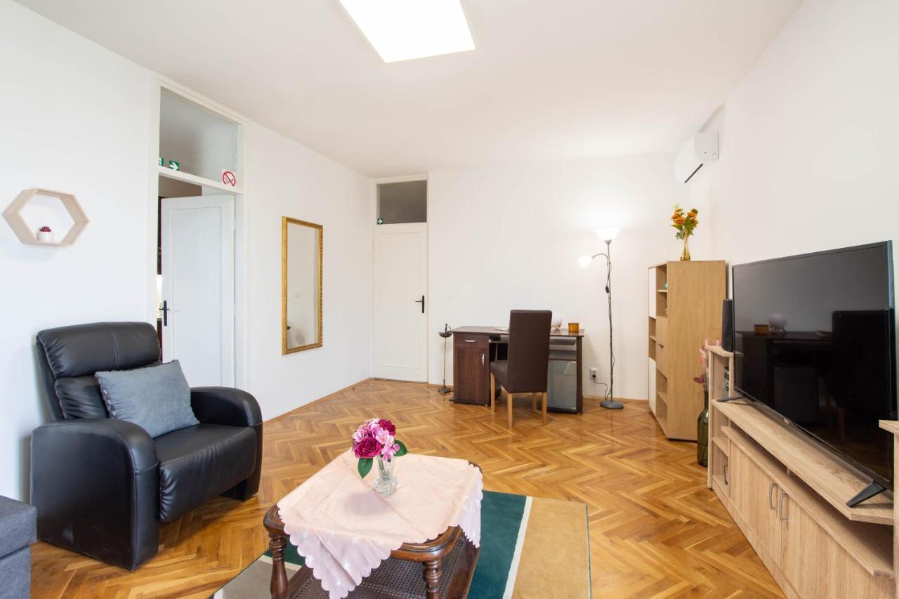 Apartman Grof Split Exterior foto